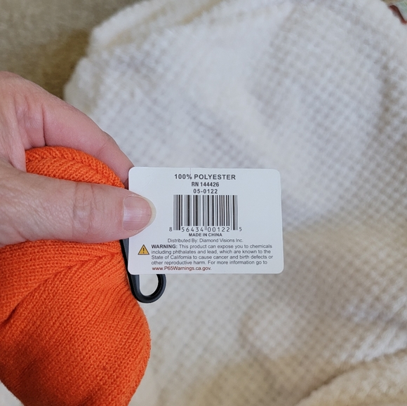 Orange NWT beanie hat OS - Picture 2 of 2